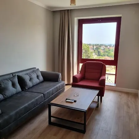 Royal Homes 402 Отель Анталья
