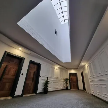 Отель Royal Homes 402 Анталья